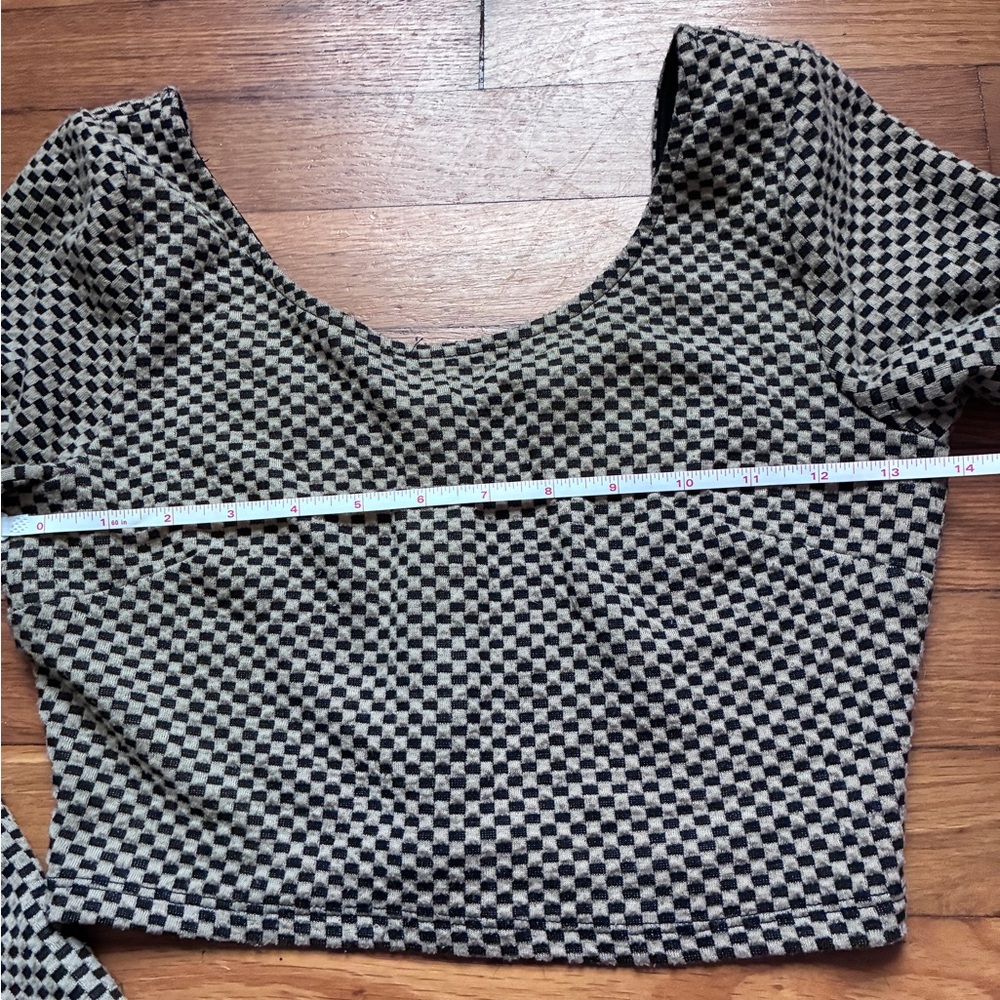 Double Zero Black and Cream Checkerboard Scoop Crop Top